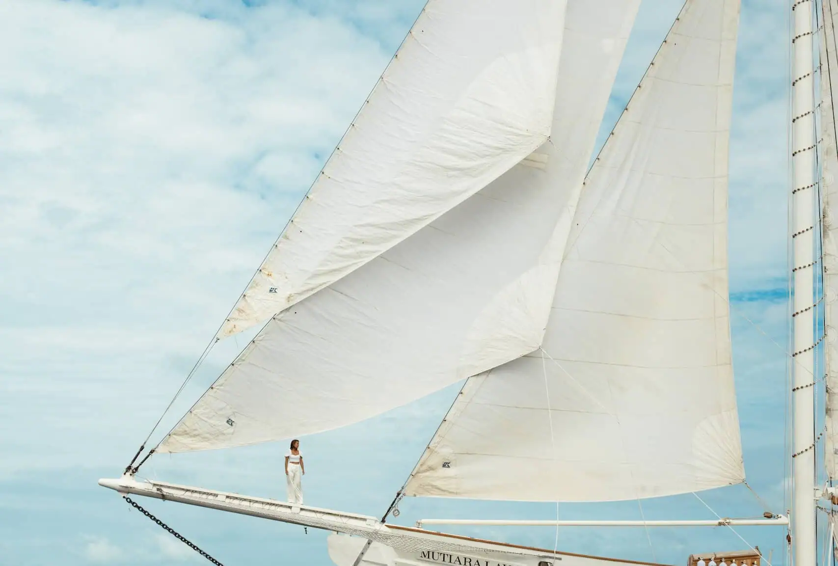 6104-c-4-7-c-9270-c-64-b-8-a-4-bb-293490-ff-240-d-5-b-65-a-mv-2