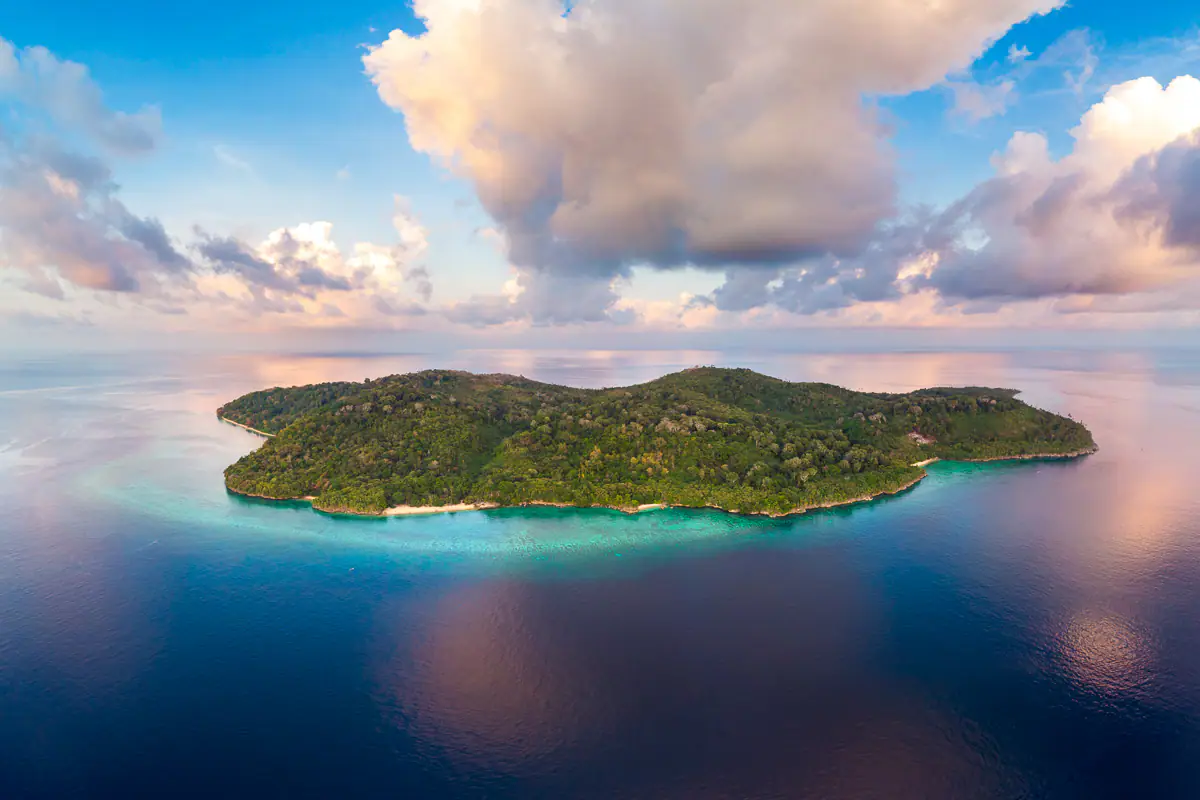 banda-sea-forgotten-islands-indonesia-5