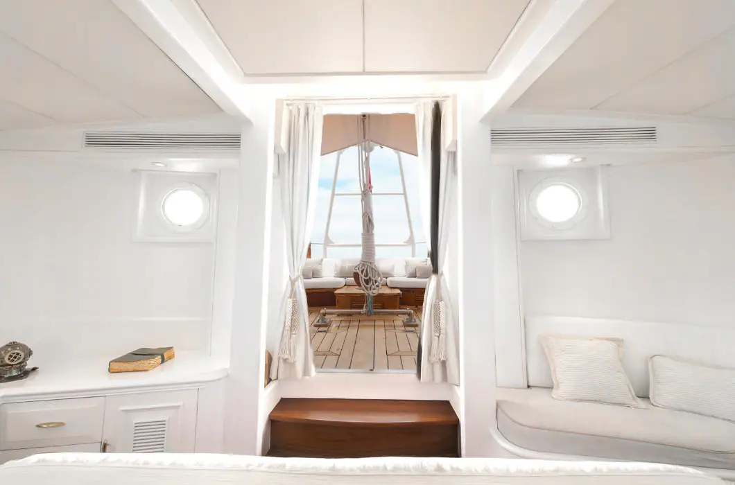 mutiara-laut-yacht-1-uym-7-z-7